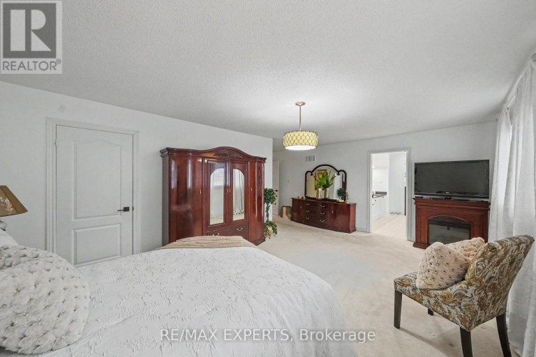 15 ARROWOOD CRESCENT, Vaughan (Sonoma Heights), Ontario, L4H2R4