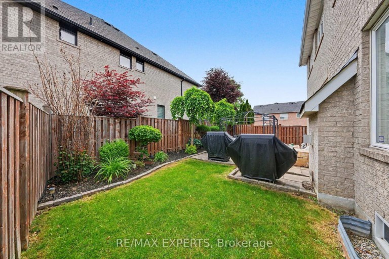 15 ARROWOOD CRESCENT, Vaughan (Sonoma Heights), Ontario, L4H2R4