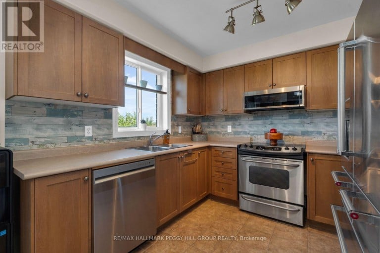 34 KNOX DRIVE, Springwater (Elmvale), Ontario, L0L1P0