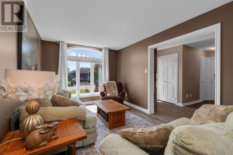 34 KNOX DRIVE, Springwater (Elmvale), Ontario, L0L1P0
