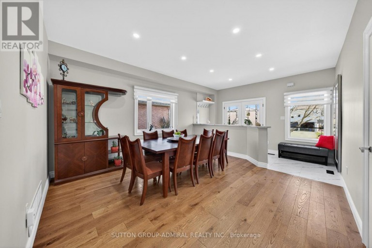 62 PRINCE GEORGE CRESCENT, Barrie (Innis-Shore), Ontario, L4N0K9