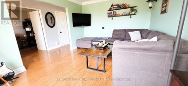 4 KAREN CRESCENT Orillia Ontario photo 15