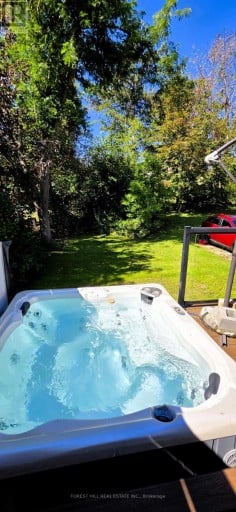 4 KAREN CRESCENT, Orillia, Ontario, L3V3H1
