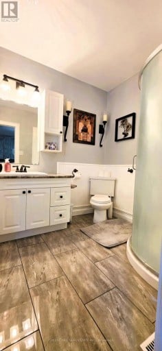 4 KAREN CRESCENT, Orillia, Ontario, L3V3H1