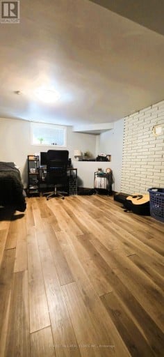 4 KAREN CRESCENT, Orillia, Ontario, L3V3H1