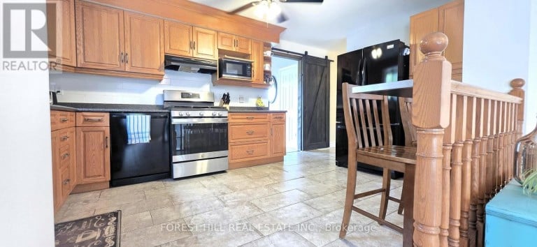 4 KAREN CRESCENT, Orillia, Ontario, L3V3H1