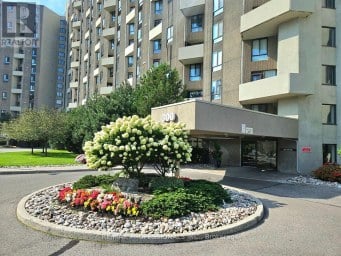 E41 - 300 MILL ROAD Toronto (Markland Wood) Ontario photo 3