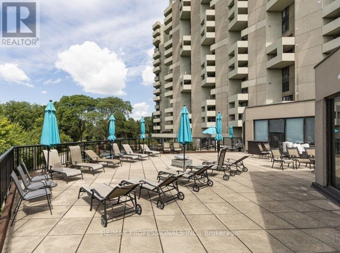 E41 - 300 MILL ROAD, Toronto (Markland Wood), Ontario, M9C4W7