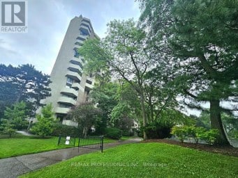 E41 - 300 MILL ROAD Toronto (Markland Wood) Ontario photo 50
