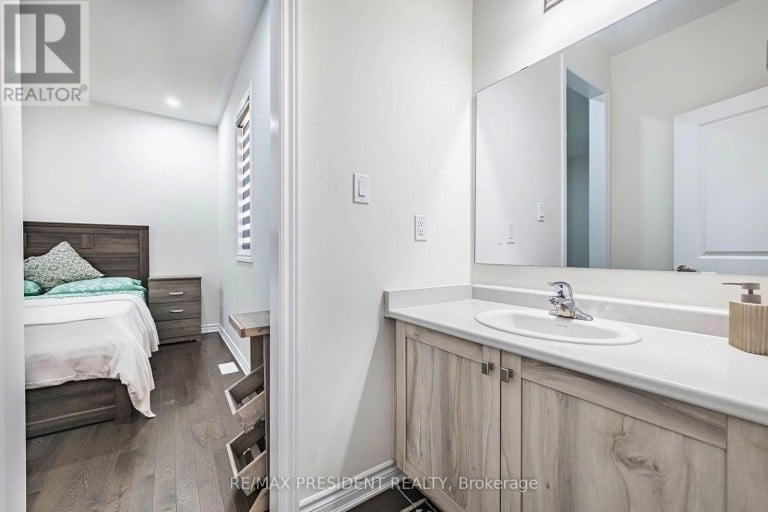 58 PETCH AVENUE, Caledon, Ontario, L7C4J8