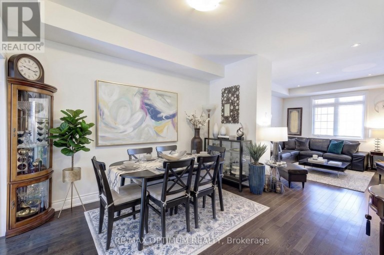 82 OAKMORE LANE, Brampton (Bram West), Ontario, L6Y6H5