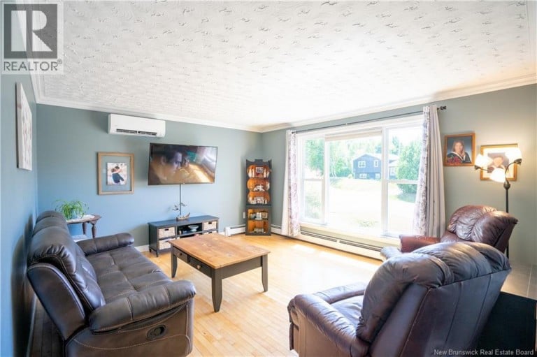 13 Rainbow Crescent, Grand Bay-Westfield, New Brunswick, E2K2T1