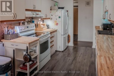 105 - 2185 WALKER AVENUE Peterborough (Ashburnham Ward 4) Ontario photo 8