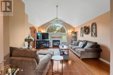 13 OLIVER'S LANE Cobourg Ontario photo 11