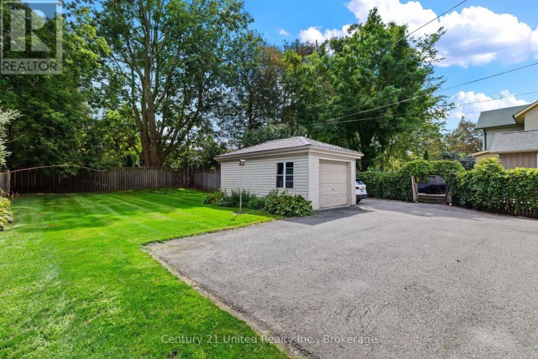 577 HOMEWOOD AVENUE, Peterborough (Town Ward 3), Ontario, K9J4V9