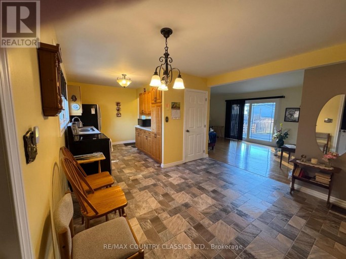 89 SPRUCEDALE STREET, Highlands East (Bicroft Ward), Ontario, K0L1M0