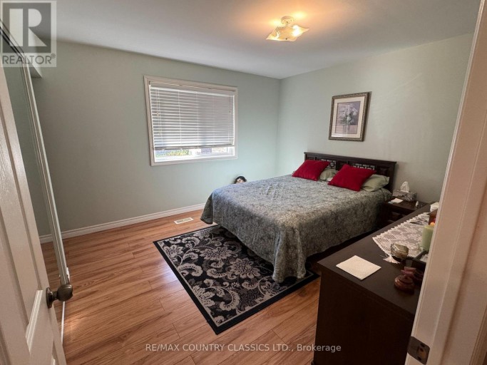 89 SPRUCEDALE STREET, Highlands East (Bicroft Ward), Ontario, K0L1M0