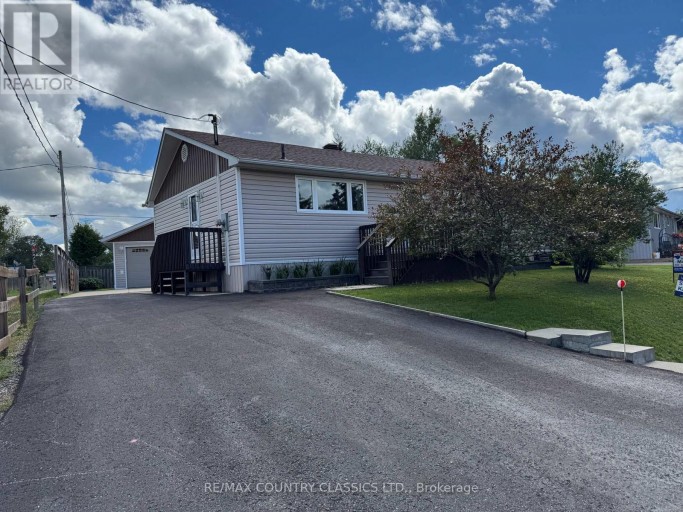 89 SPRUCEDALE STREET, Highlands East (Bicroft Ward), Ontario, K0L1M0