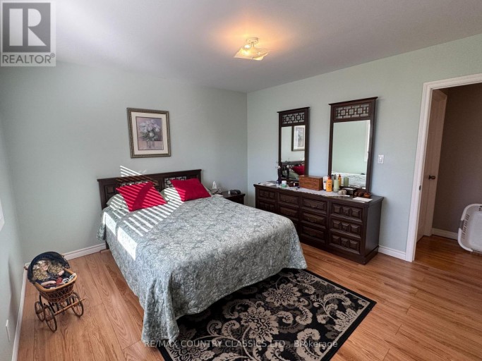 89 SPRUCEDALE STREET, Highlands East (Bicroft Ward), Ontario, K0L1M0