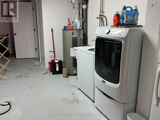 89 SPRUCEDALE STREET, Highlands East (Bicroft Ward), Ontario, K0L1M0