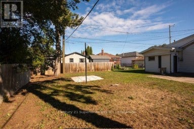 2011 MURRAY AVENUE Thunder Bay (Hyde Park) Ontario photo 23