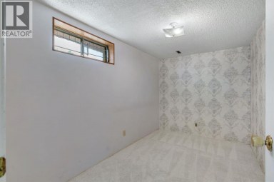 127 Falshire Way NE Calgary Alberta photo 26