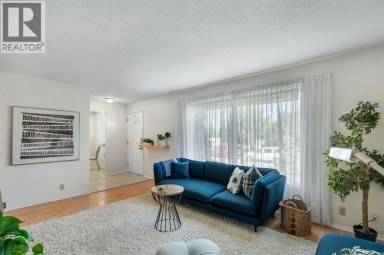 127 Falshire Way NE Calgary Alberta photo 4
