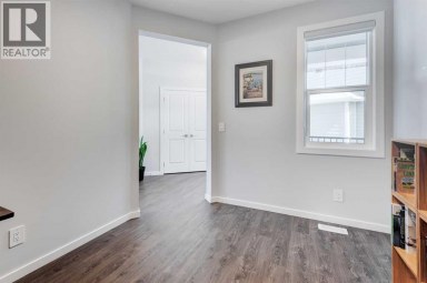 40 Verity Place SW Calgary Alberta photo 15