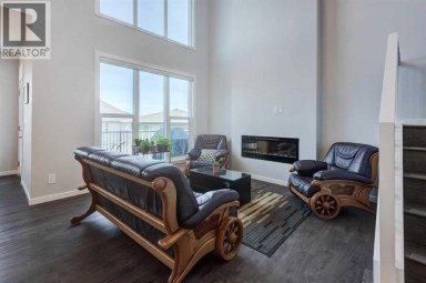40 Verity Place SW Calgary Alberta photo 2