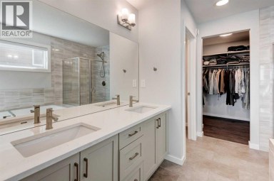 40 Verity Place SW Calgary Alberta photo 25
