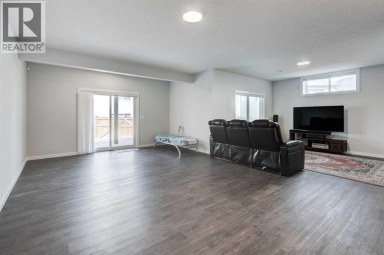 40 Verity Place SW Calgary Alberta photo 32