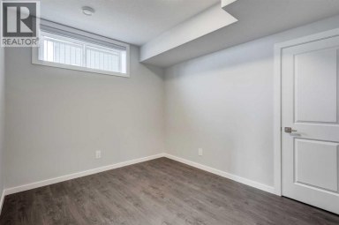 40 Verity Place SW Calgary Alberta photo 35