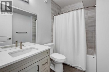 40 Verity Place SW Calgary Alberta photo 36