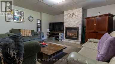5 MCKEAN BOULEVARD Clearview (Nottawa) Ontario photo 23