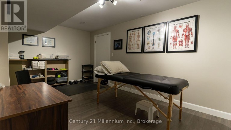5 MCKEAN BOULEVARD, Clearview (Nottawa), Ontario, L0M1P0
