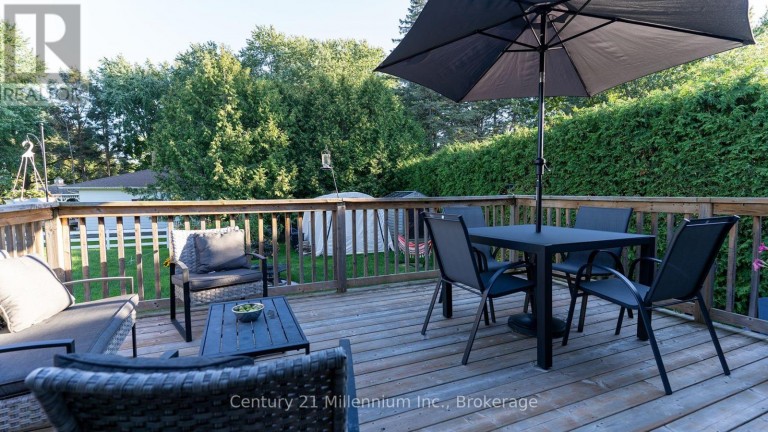 5 MCKEAN BOULEVARD, Clearview (Nottawa), Ontario, L0M1P0
