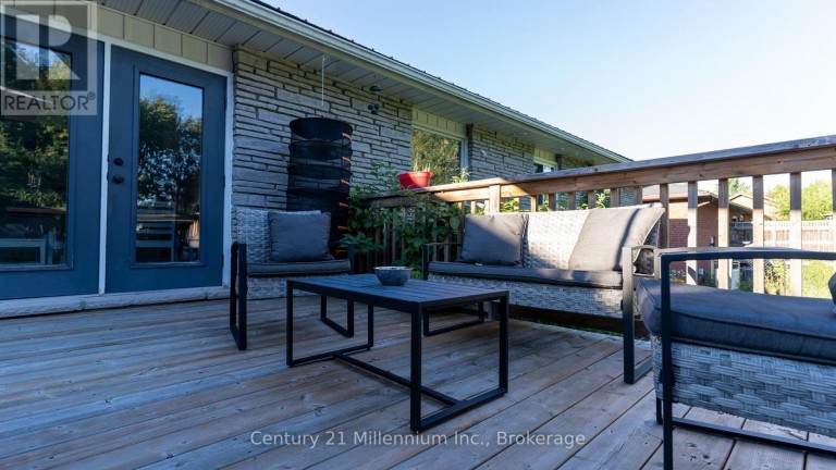 5 MCKEAN BOULEVARD, Clearview (Nottawa), Ontario, L0M1P0