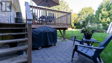 5 MCKEAN BOULEVARD Clearview (Nottawa) Ontario photo 32