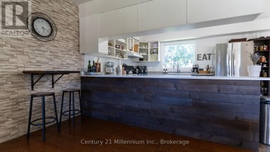 5 MCKEAN BOULEVARD Clearview (Nottawa) Ontario photo 4