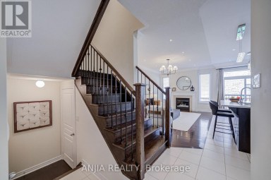 205 HARBORD STREET Markham (Berczy) Ontario photo 12