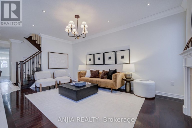 205 HARBORD STREET, Markham (Berczy), Ontario, L6C0X3