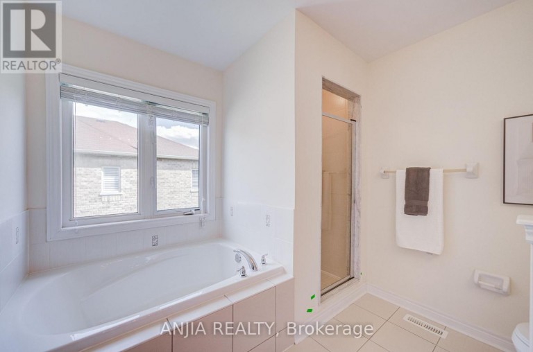 205 HARBORD STREET, Markham (Berczy), Ontario, L6C0X3