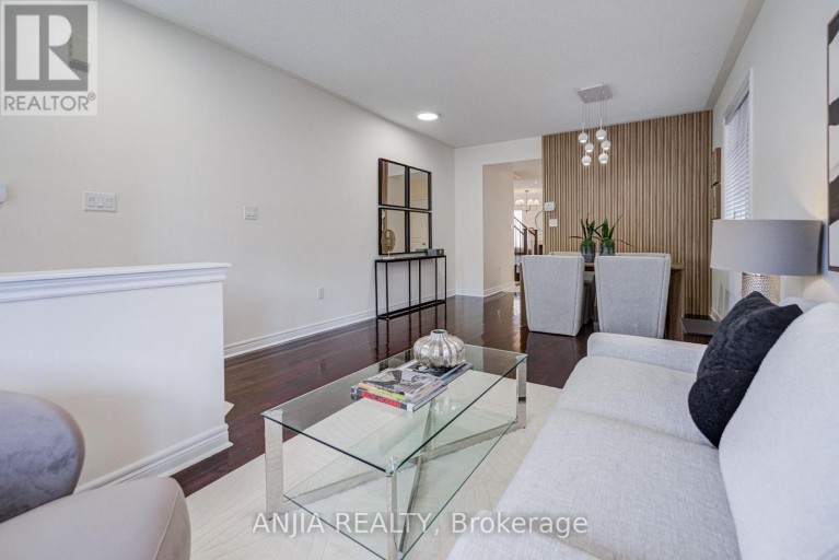 205 HARBORD STREET, Markham (Berczy), Ontario, L6C0X3