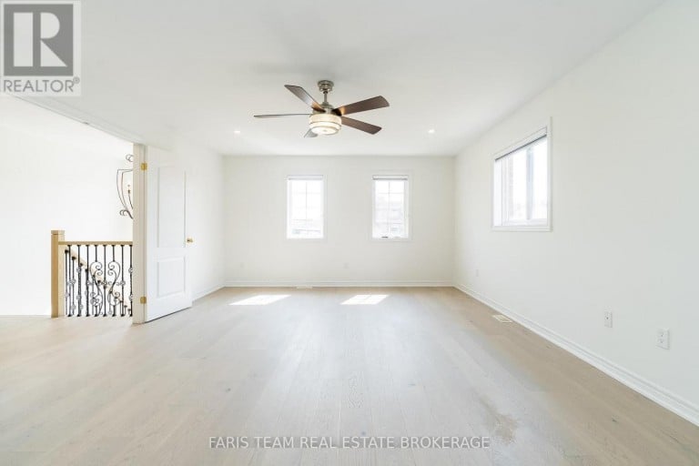 2 VANESSA DRIVE, Orillia, Ontario, L3V7Y8