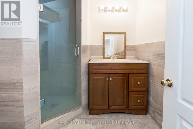 2 VANESSA DRIVE, Orillia, Ontario, L3V7Y8
