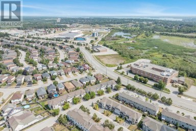 2 VANESSA DRIVE Orillia Ontario photo 43