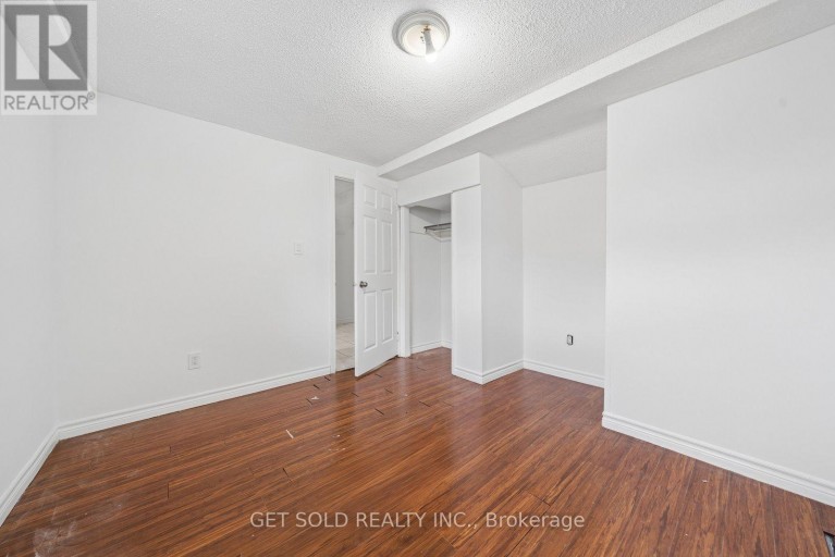 57 OAKLEA BOULEVARD, Brampton (Fletcher's Creek South), Ontario, L6Y4W7