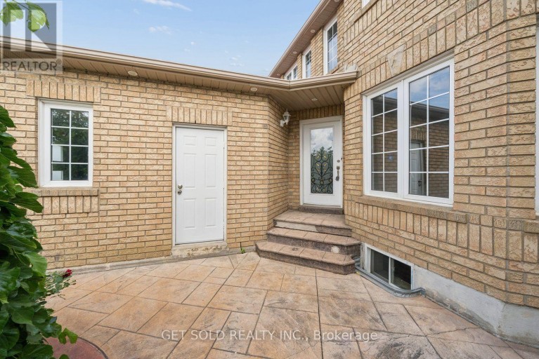 57 OAKLEA BOULEVARD, Brampton (Fletcher's Creek South), Ontario, L6Y4W7