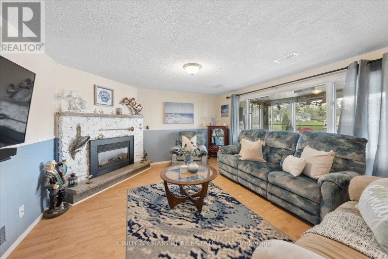 488 MCCONNELL DRIVE, Selwyn, Ontario, K9J6X3