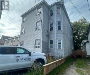 427-429 Wellington ST E Sault Ste. Marie Ontario photo 1